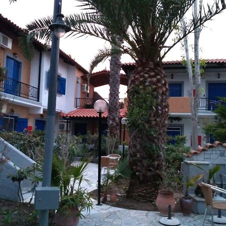 9 Musses Hotel Apartments Szkála Misztegnón Kültér fotó