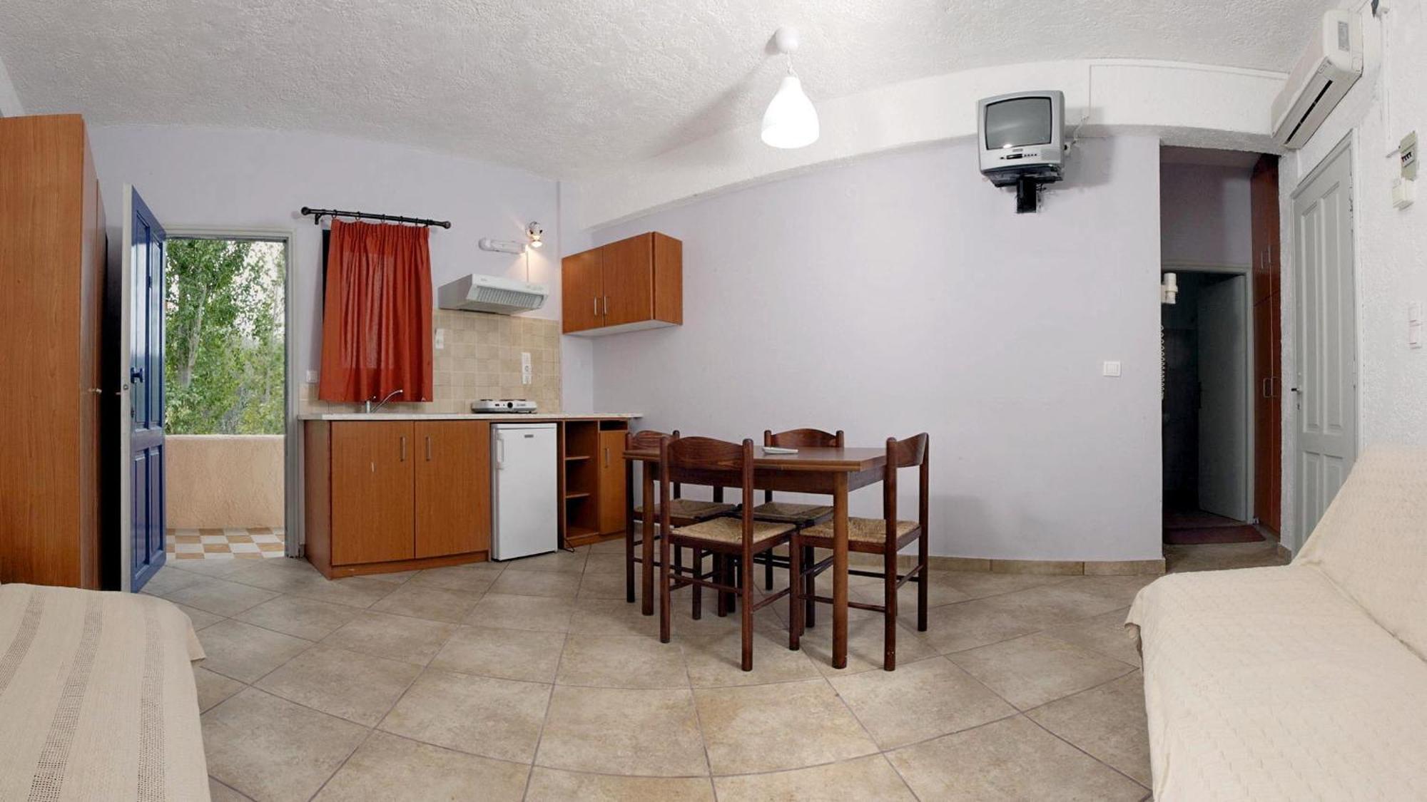 9 Musses Hotel Apartments Szkála Misztegnón Szoba fotó