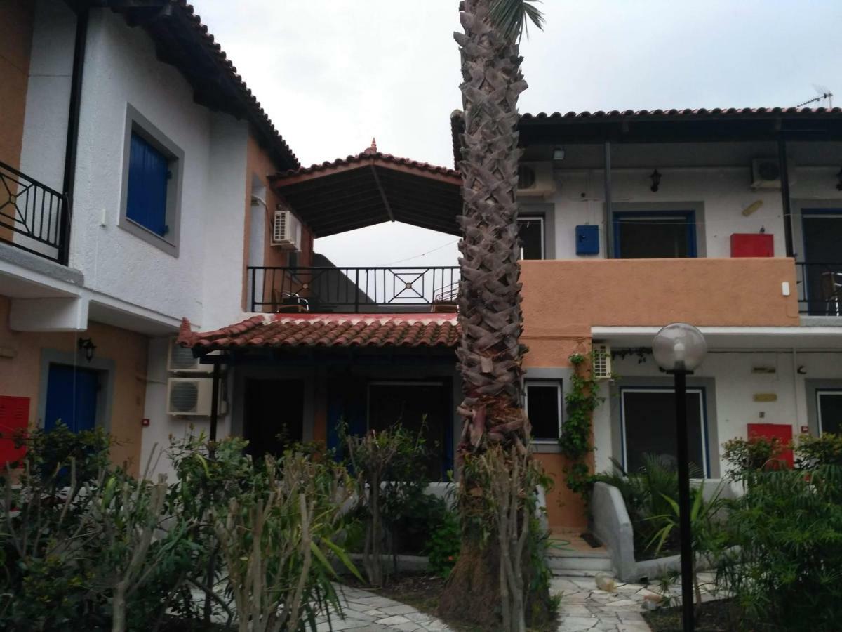9 Musses Hotel Apartments Szkála Misztegnón Kültér fotó