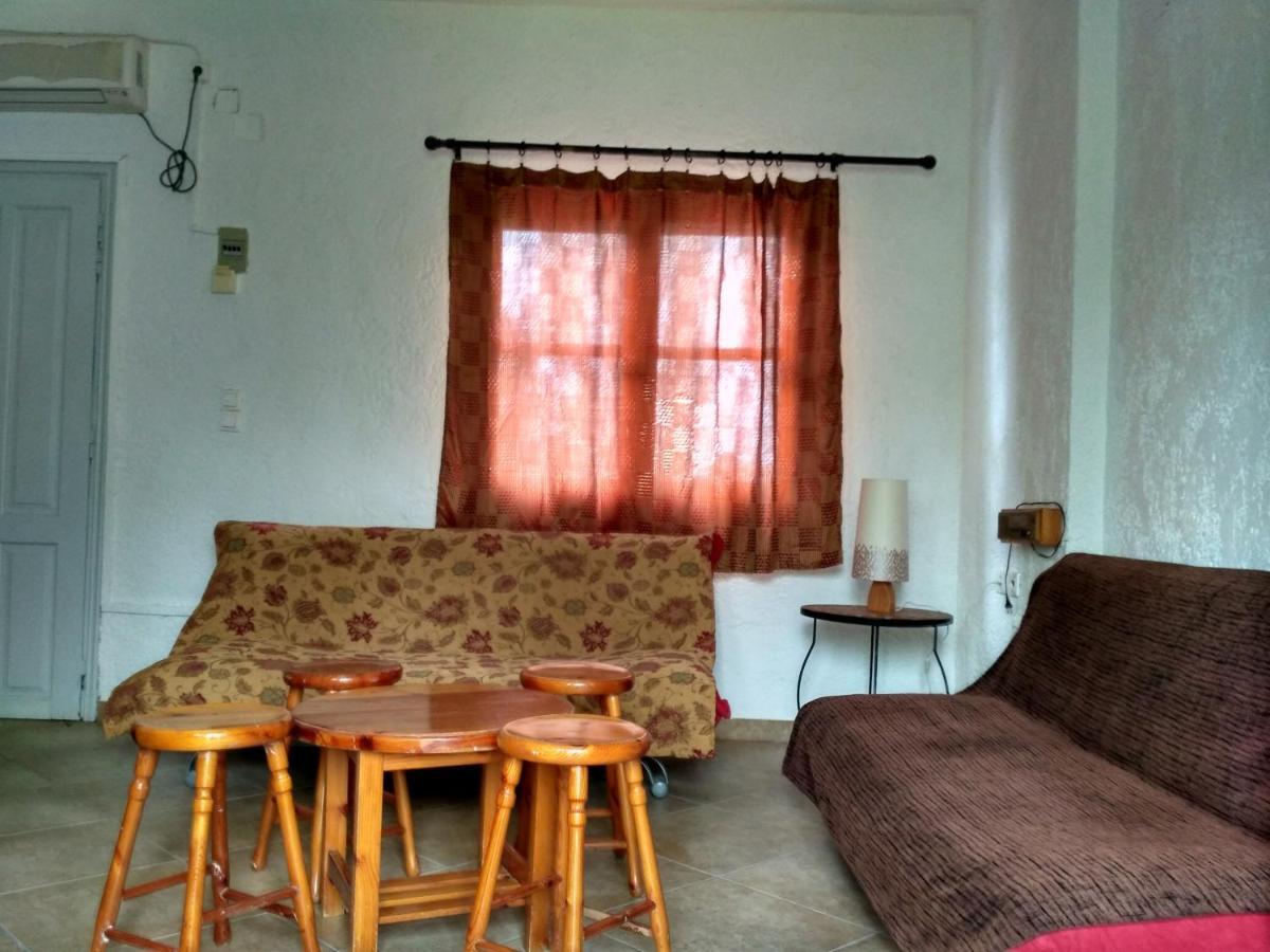 9 Musses Hotel Apartments Szkála Misztegnón Kültér fotó